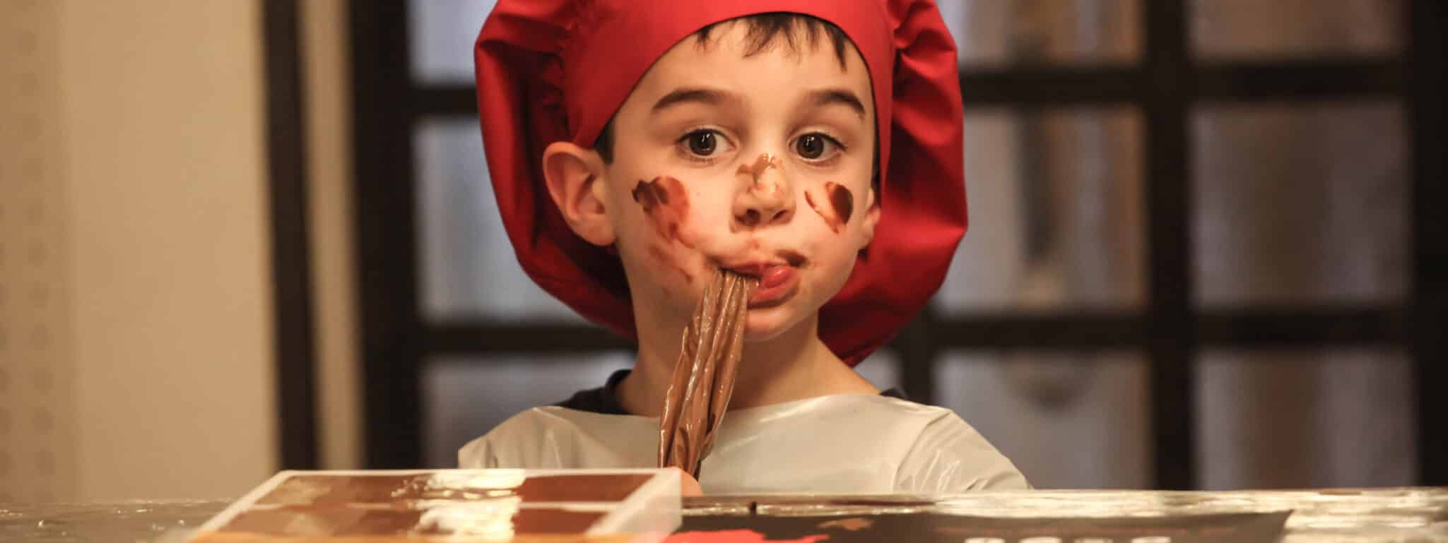 Funky Chocolate Club Interlaken Switzerland Chocolate making workshop 49 header cropped
