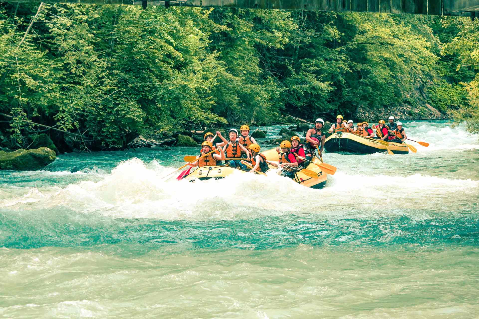 Rafting en el río Simme 1 Rafting Simme Interlaken Summer activities