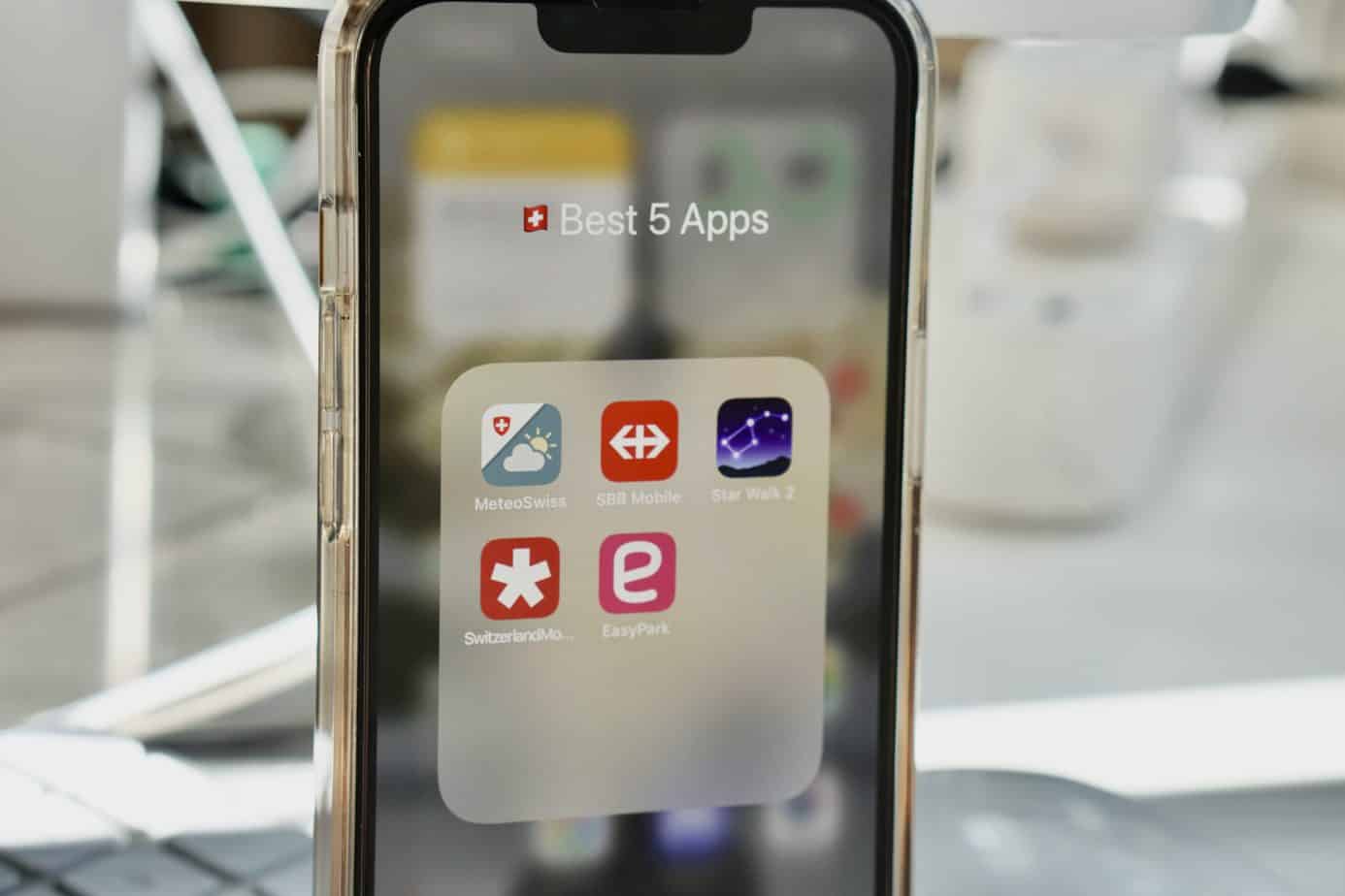 스위스 여행 정보, 필수 앱 BEST 5 1 Switzerland apps scaled 1
