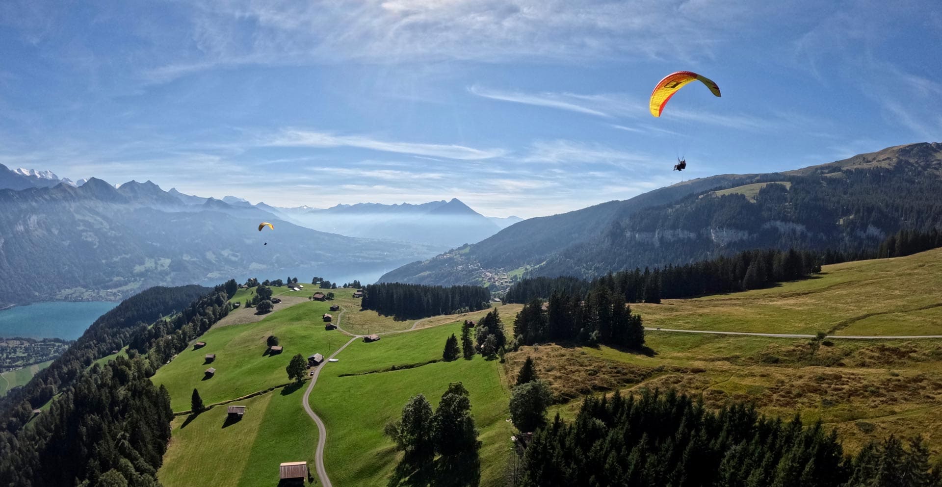 Company Paragliding Interlaken Header 2 N