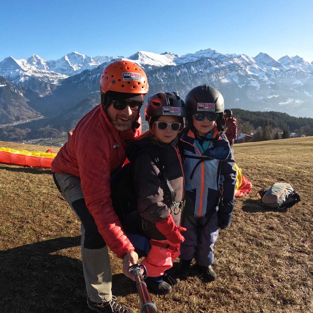 Si può andare in parapendio? 4 Bambini in parapendio